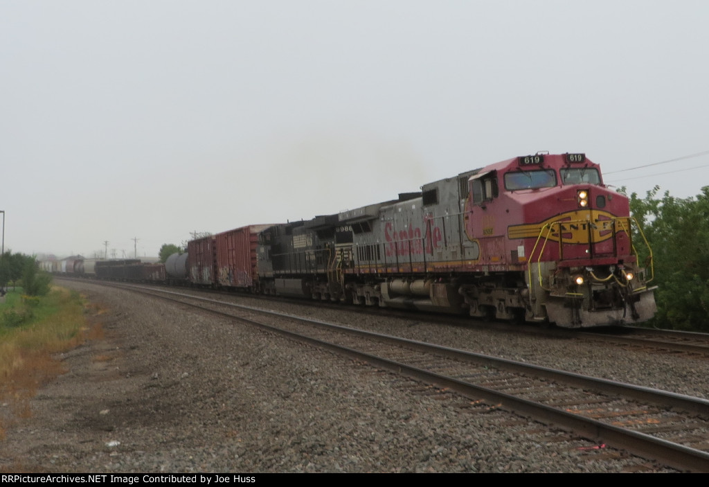 BNSF 619 East